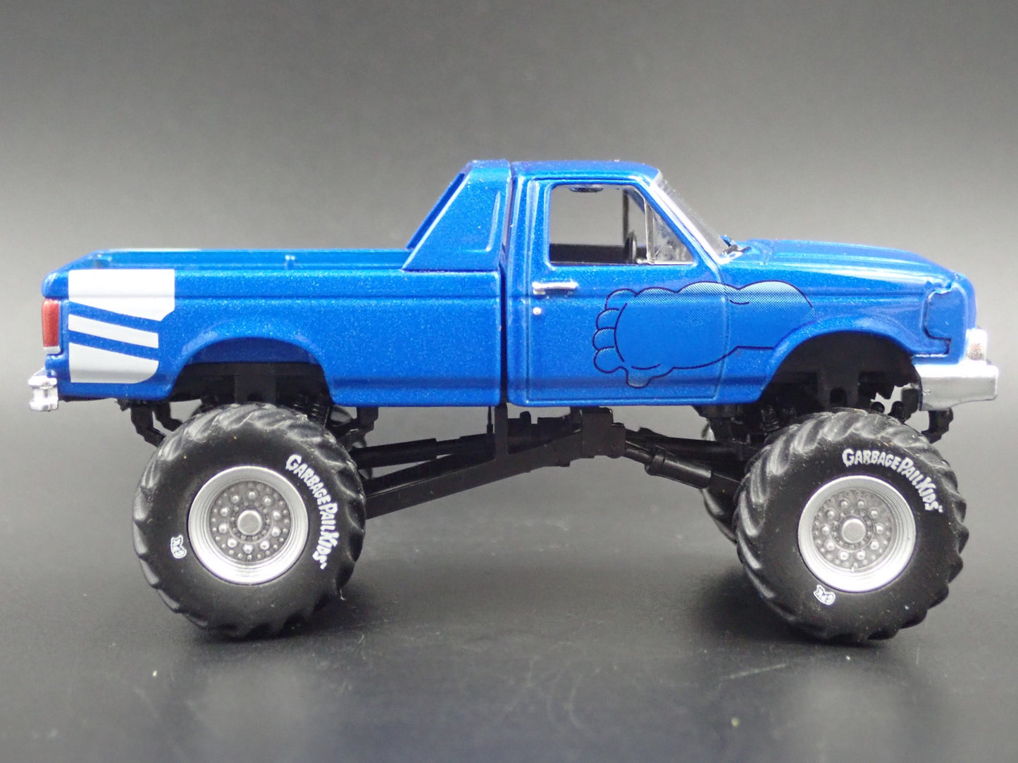 1995 95 MONSTER PICKUP TRUCK GPK BLUE RARE 1/64 SCALE DIORAMA DIECAST MODEL CAR