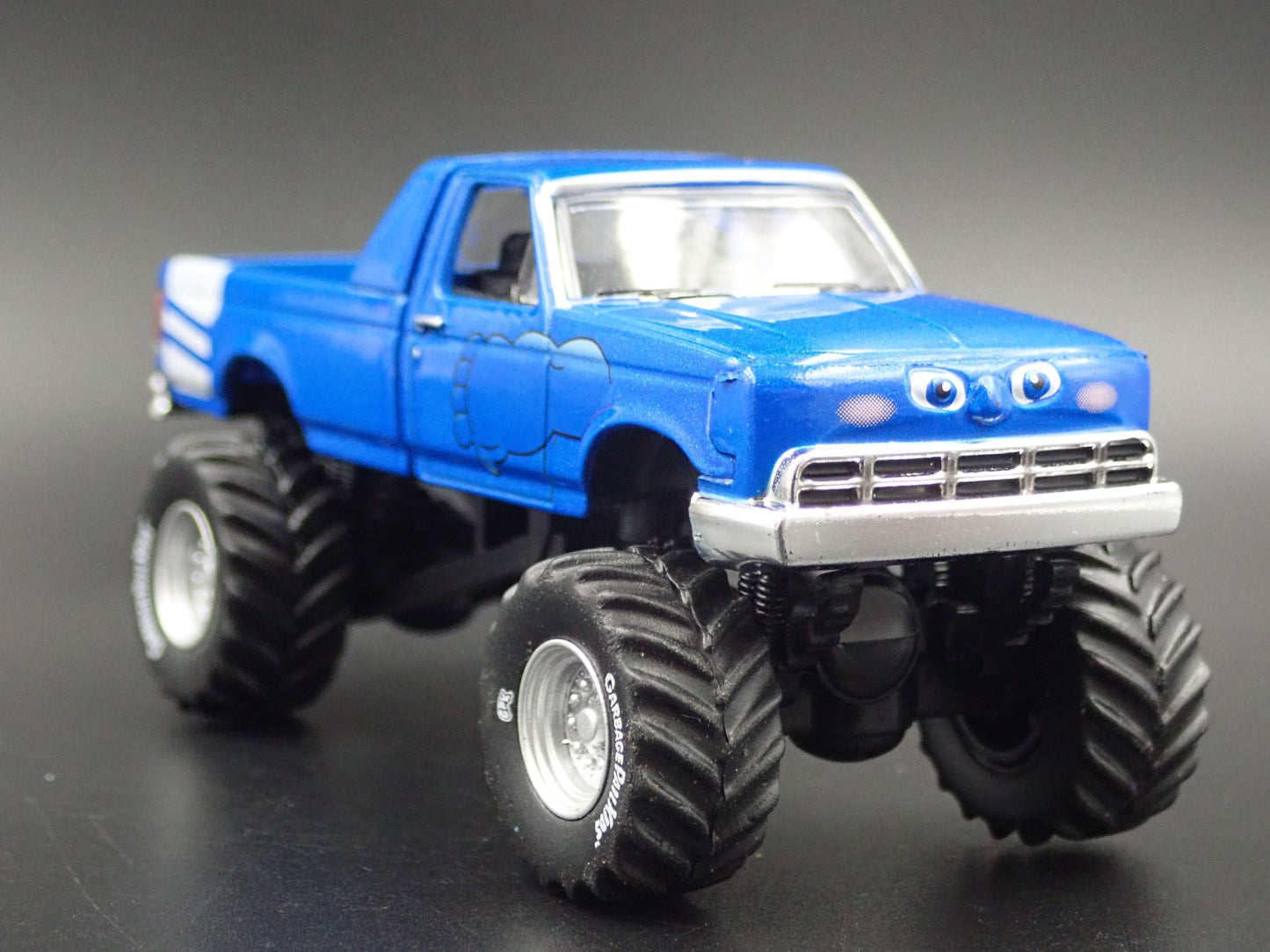 1995 95 MONSTER PICKUP TRUCK GPK BLUE RARE 1/64 SCALE DIORAMA DIECAST MODEL CAR