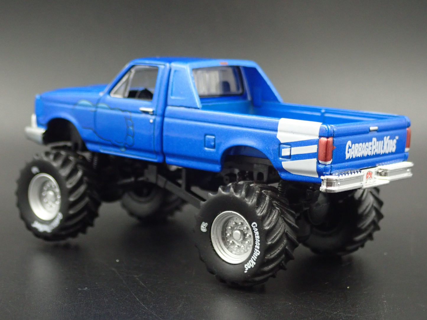 1995 95 MONSTER PICKUP TRUCK GPK BLUE RARE 1/64 SCALE DIORAMA DIECAST MODEL CAR