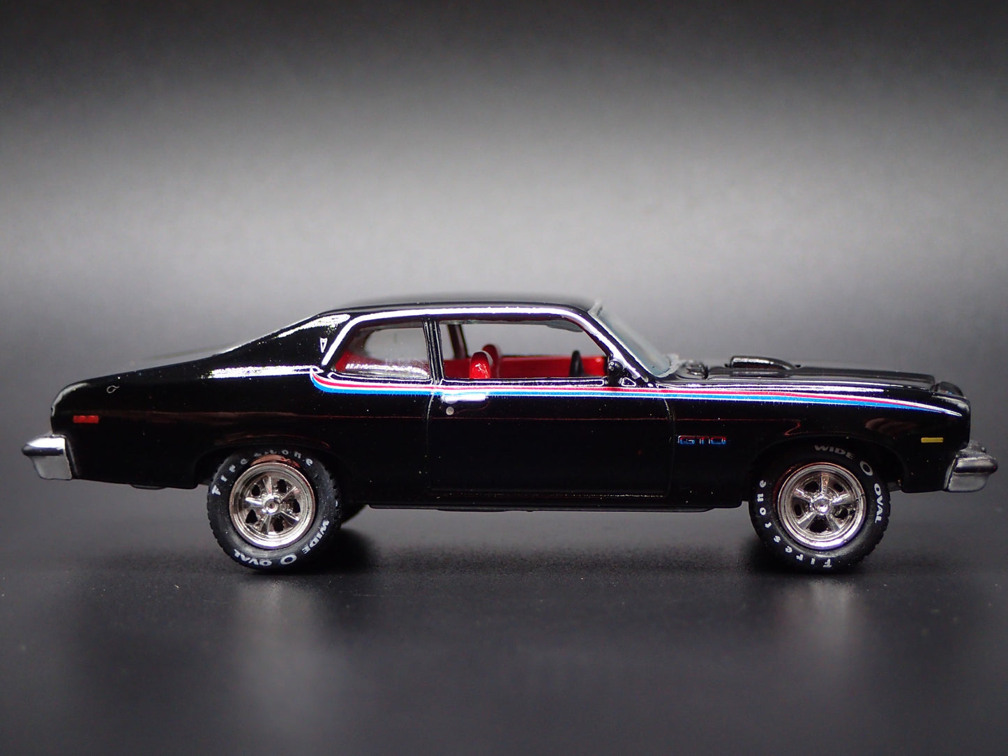 1974 74 PONTIAC GTO MUSCLE CAR BLACK 1:64 SCALE DIORAMA DIECAST MODEL CAR