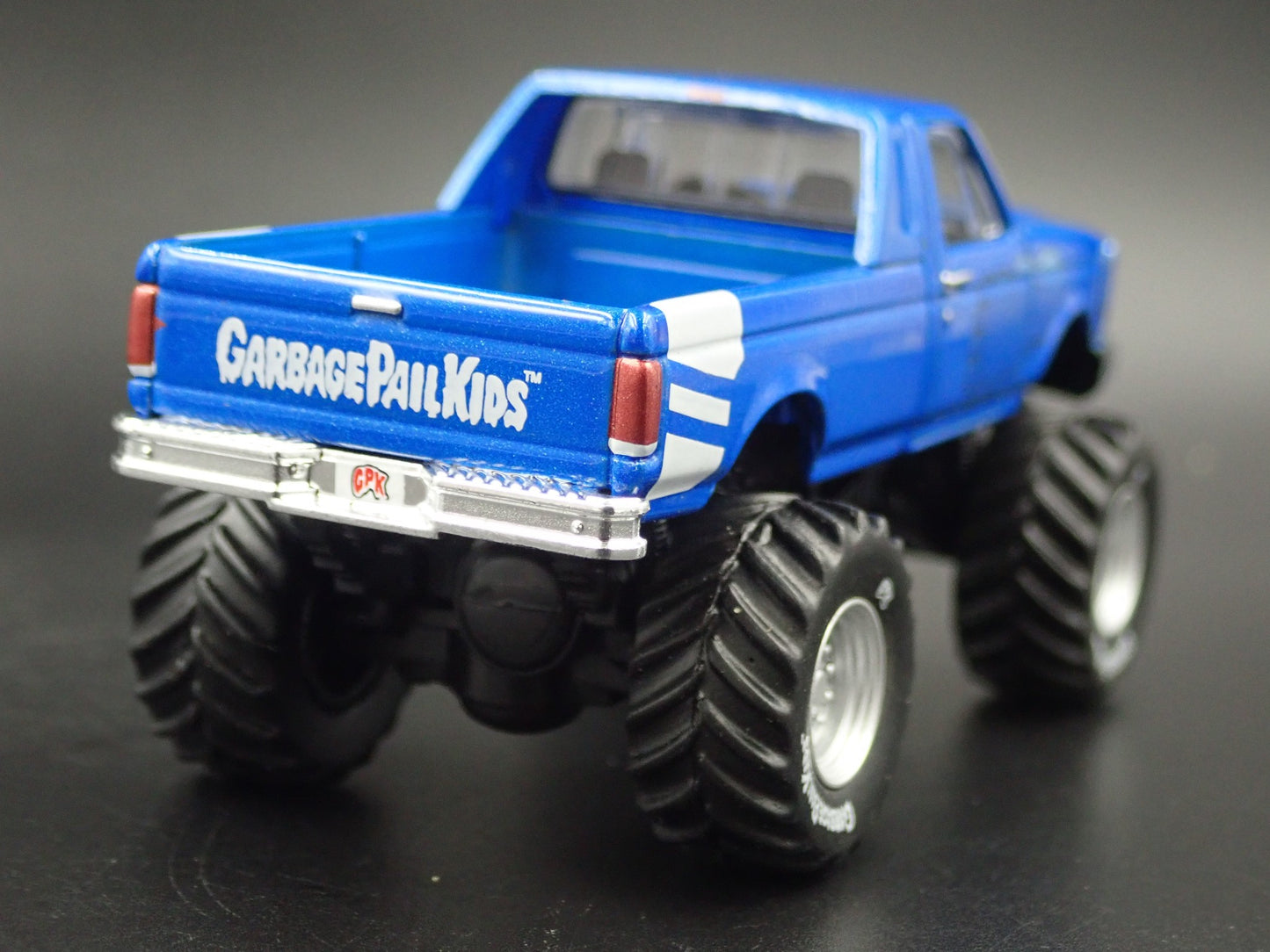 1995 95 MONSTER PICKUP TRUCK GPK BLUE RARE 1/64 SCALE DIORAMA DIECAST MODEL CAR