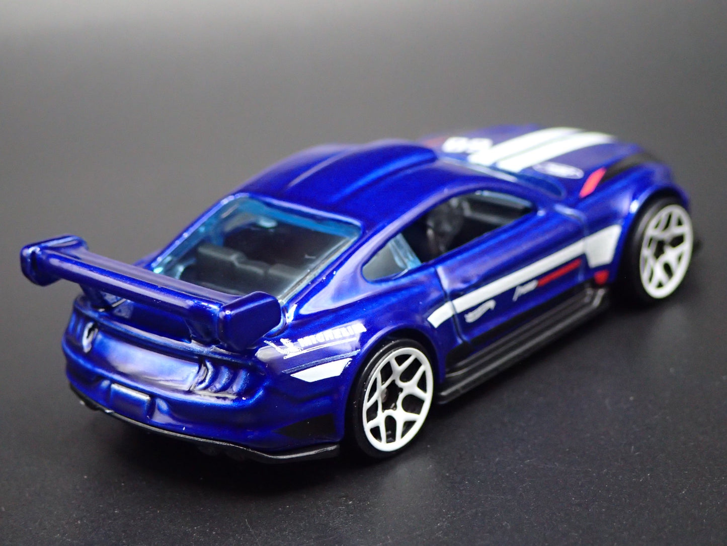2018-2023 FORD MUSTANG GT RACE CAR MICHELIN BLUE 1:64 SCALE DIECAST MODEL CAR