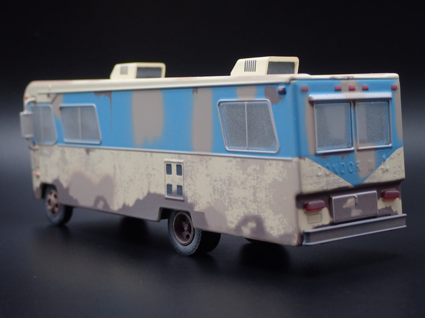 1972 72 CONDOR II RV MOTORHOME CHRISTMAS VACATION 1:64 SCALE DIECAST MODEL CAR