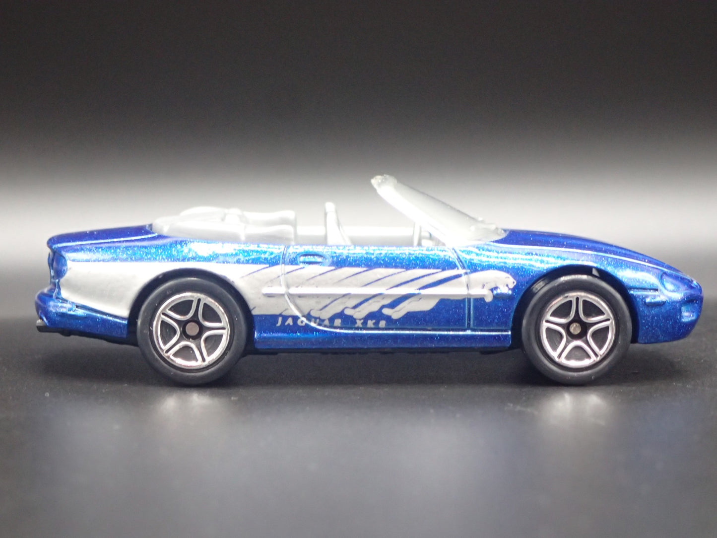 1996-2006 JAGUAR XK8 CONVERTIBLE BLUE 1/64 SCALE COLLECTIBLE DIECAST MODEL CAR
