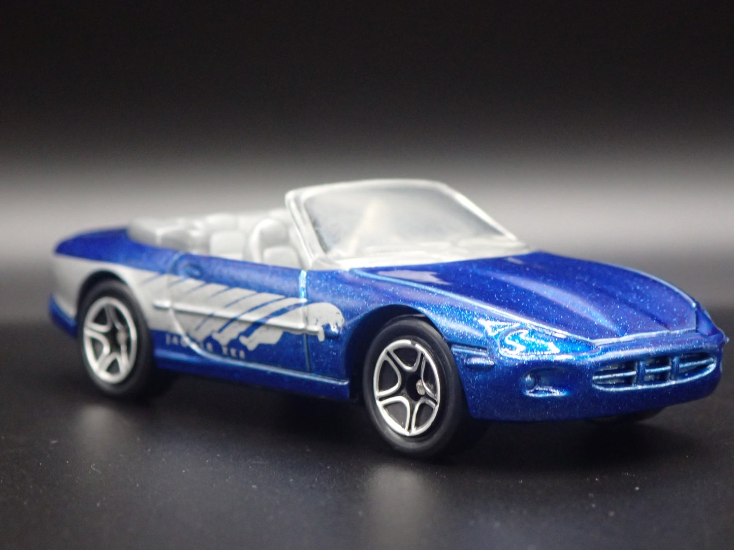 1996-2006 JAGUAR XK8 CONVERTIBLE BLUE 1/64 SCALE COLLECTIBLE DIECAST MODEL CAR