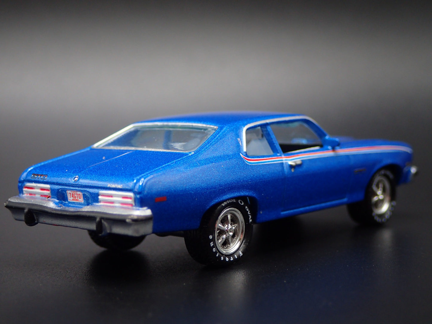 1974 74 PONTIAC GTO MUSCLE CAR BLUE 1:64 SCALE DIORAMA DIECAST MODEL CAR