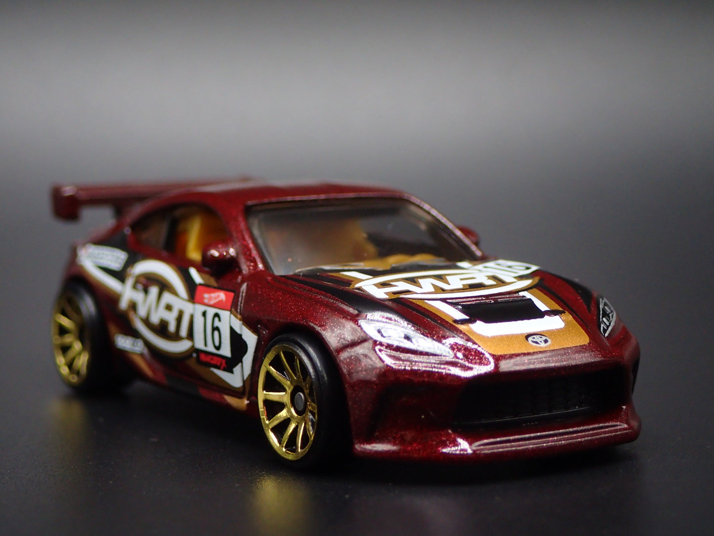 2021-2025 TOYOTA GR86 CUP RACE BROWN 1/64 SCALE COLLECTIBLE DIECAST MODEL CAR