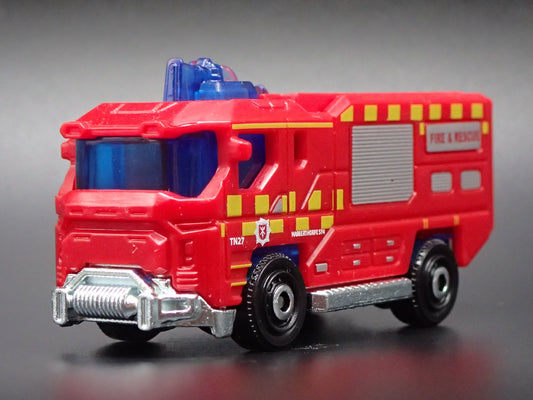 FIRE ENGINE TRUCK BLAZE BUSTER II RED 1:64 MB SCALE DIORAMA DIECAST MODEL CAR