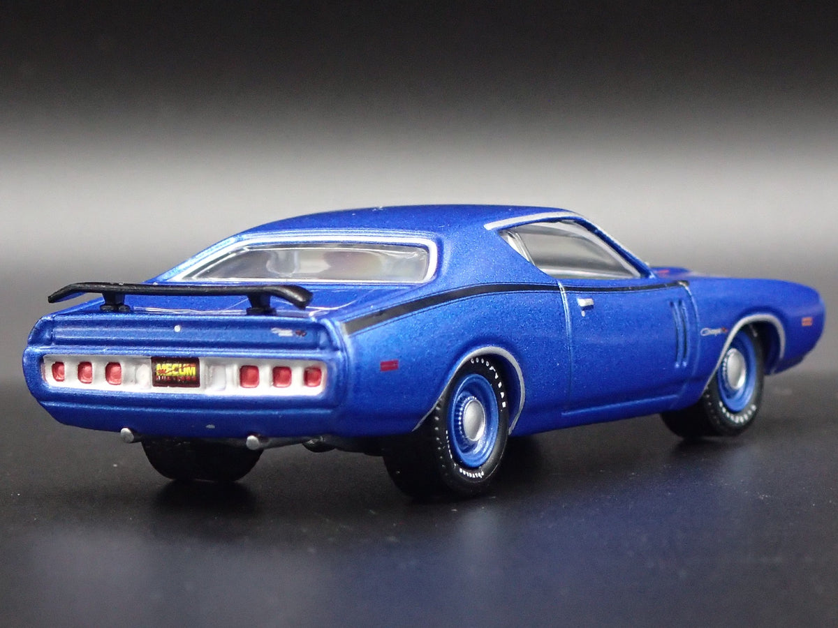 1971 71 DODGE CHARGER RT RARE 1:64 SCALE COLLECTIBLE DIORAMA DIECAST MODEL CAR-Burning Rubber Toy Company
