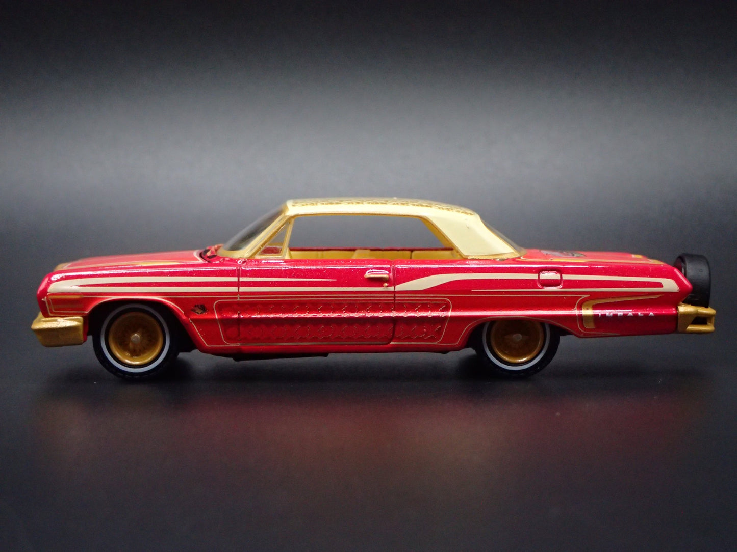 1963 63 CHEVY CHEVROLET IMPALA LOWRIDER 1:64 SCALE DIORAMA DIECAST MODEL CAR