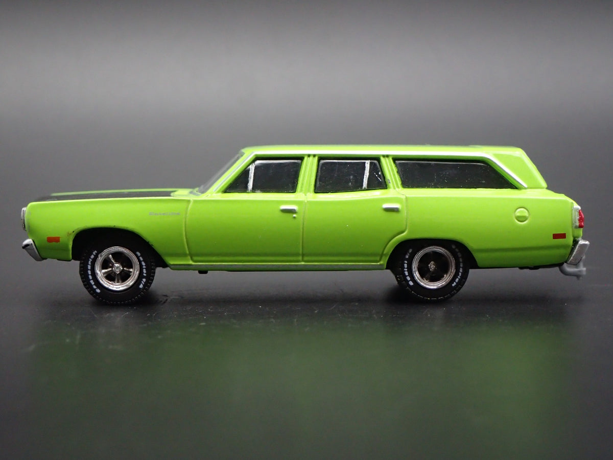1970 70 PLYMOUTH SATELLITE STATION WAGON w/ HITCH 1:64 SCALE DIECAST MODEL CAR-Burning Rubber Toy Company