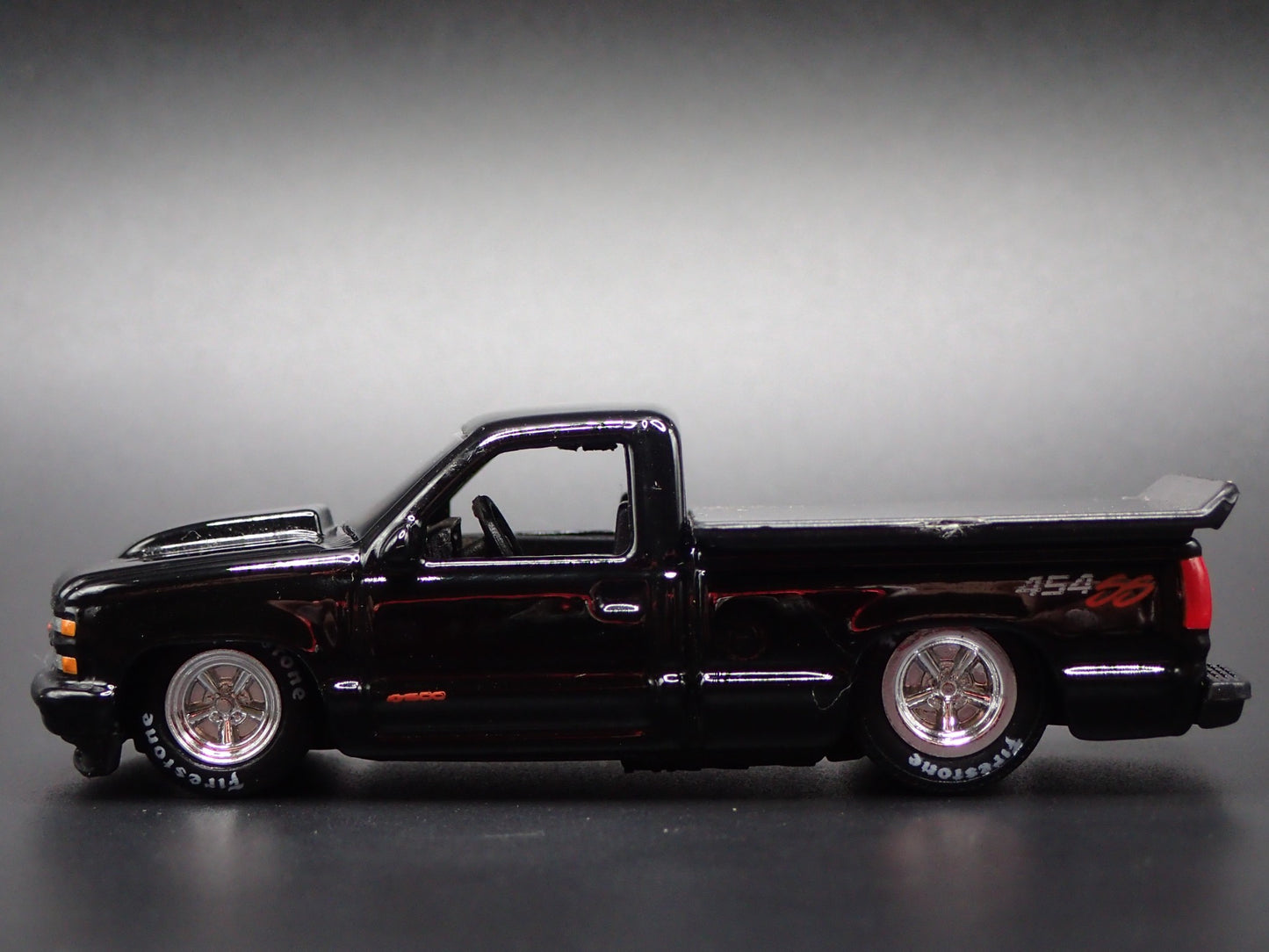 1993 93 CHEVY CHEVROLET SS 454 PICKUP TRUCK OBS 1:64 SCALE DIECAST MODEL CAR