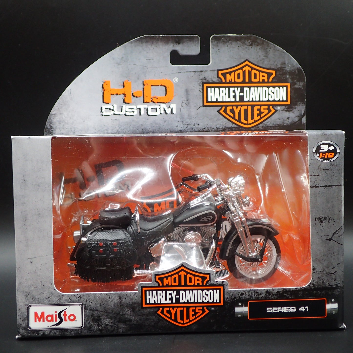 1999 FLSTS HERITAGE SOFTAIL SPRINGER HARLEY DAVIDSON MOTORCYCLE MAISTO 41 1/18