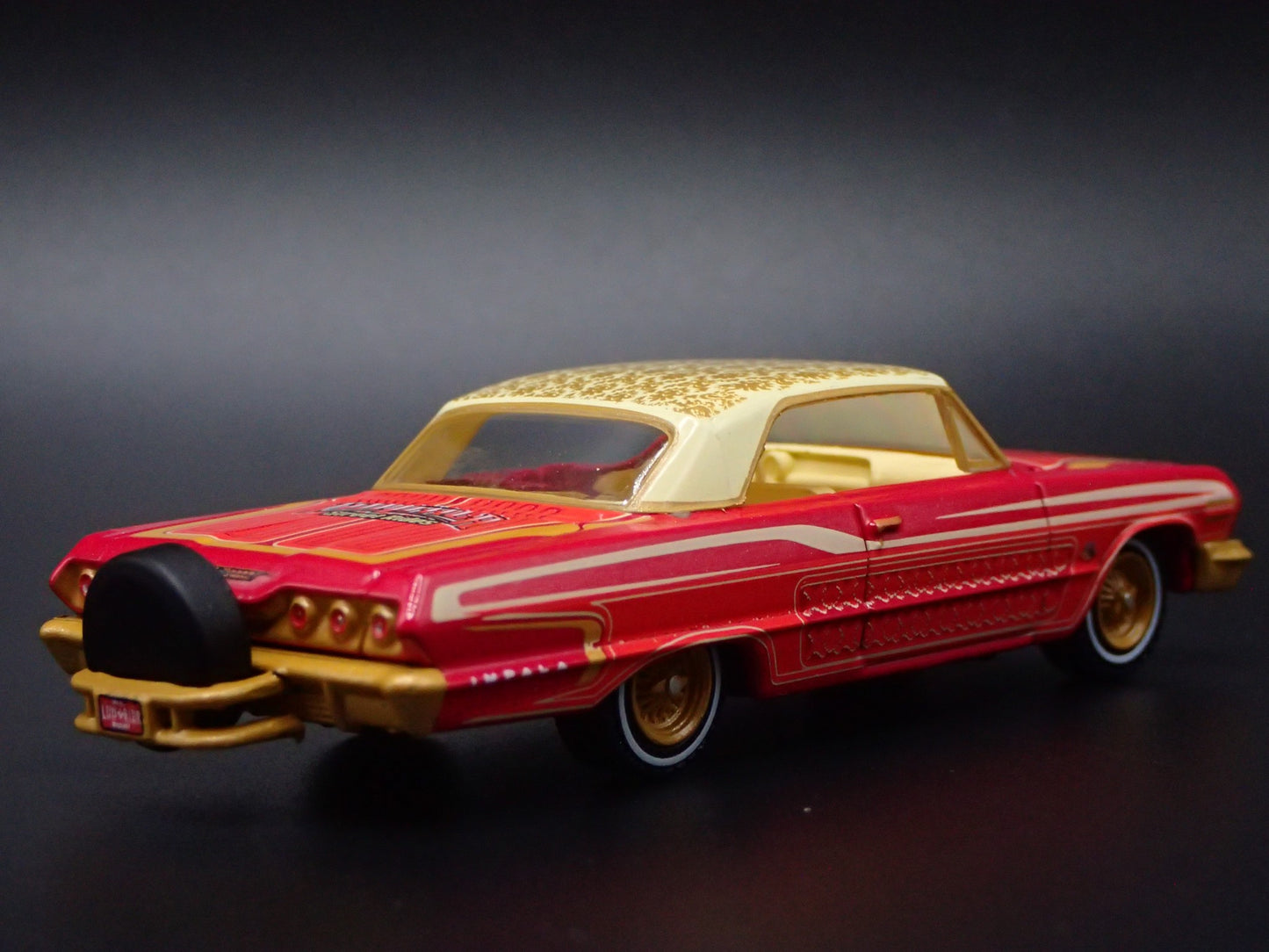 1963 63 CHEVY CHEVROLET IMPALA LOWRIDER 1:64 SCALE DIORAMA DIECAST MODEL CAR