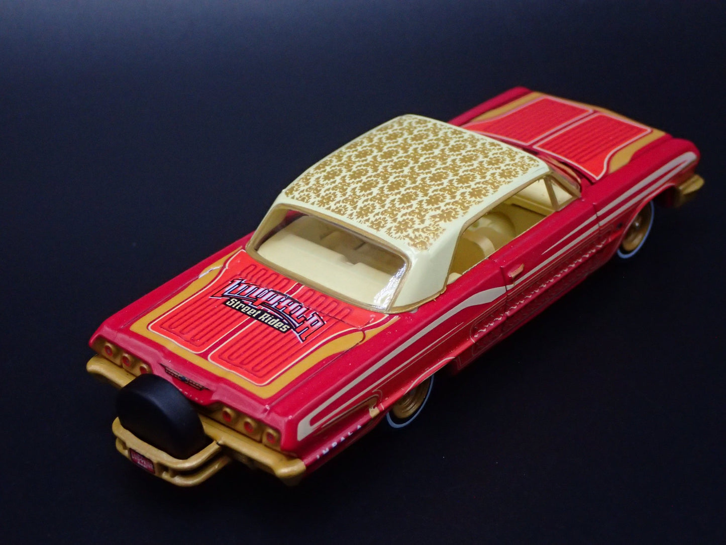 1963 63 CHEVY CHEVROLET IMPALA LOWRIDER 1:64 SCALE DIORAMA DIECAST MODEL CAR