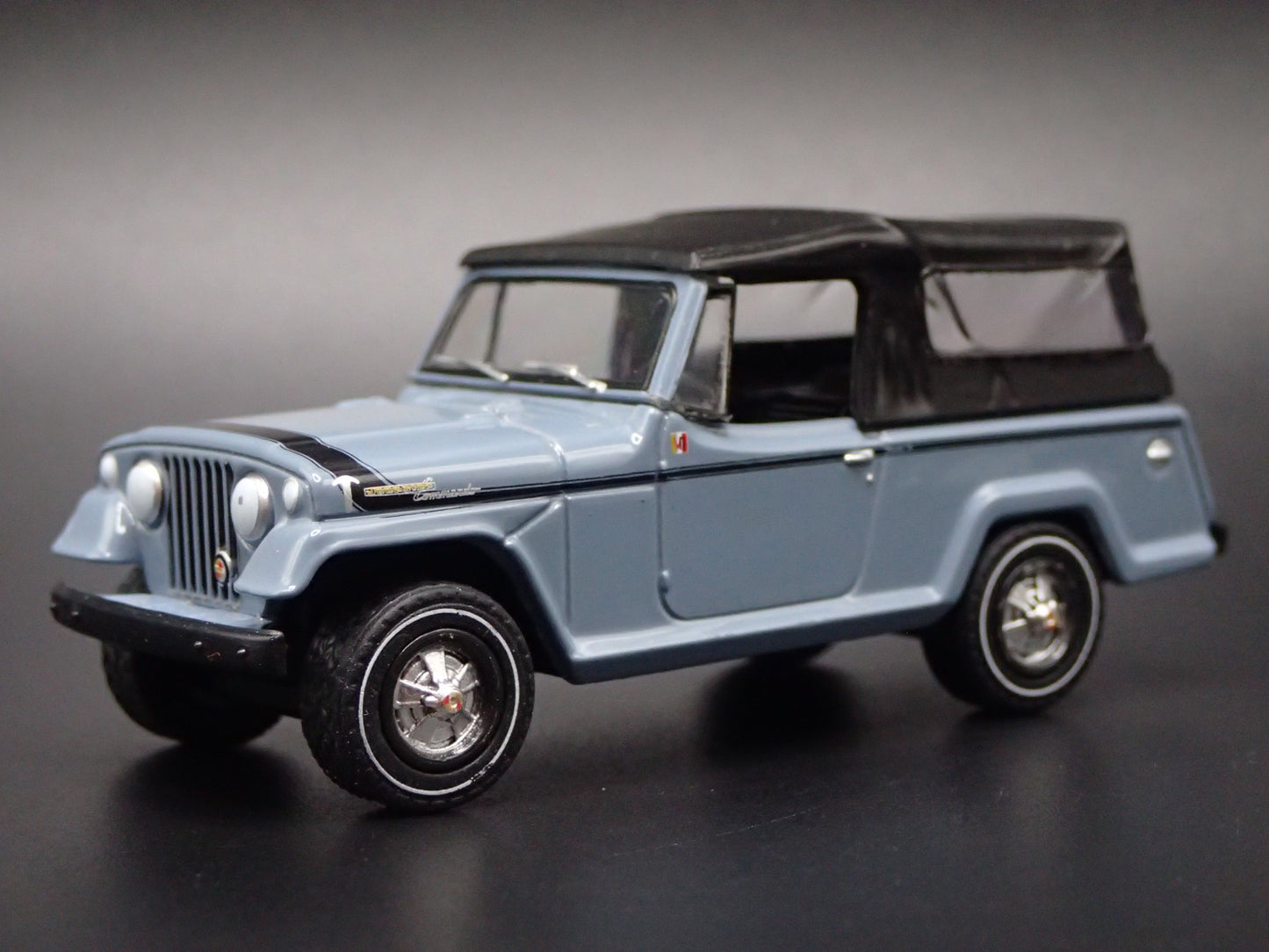 1966 -1973 JEEP JEEPSTER COMMANDO SC1 GRAY w HITCH 1:64 SCALE DIECAST MODEL CAR