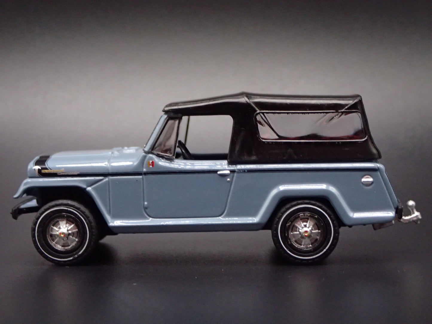 1966 -1973 JEEP JEEPSTER COMMANDO SC1 GRAY w HITCH 1:64 SCALE DIECAST MODEL CAR