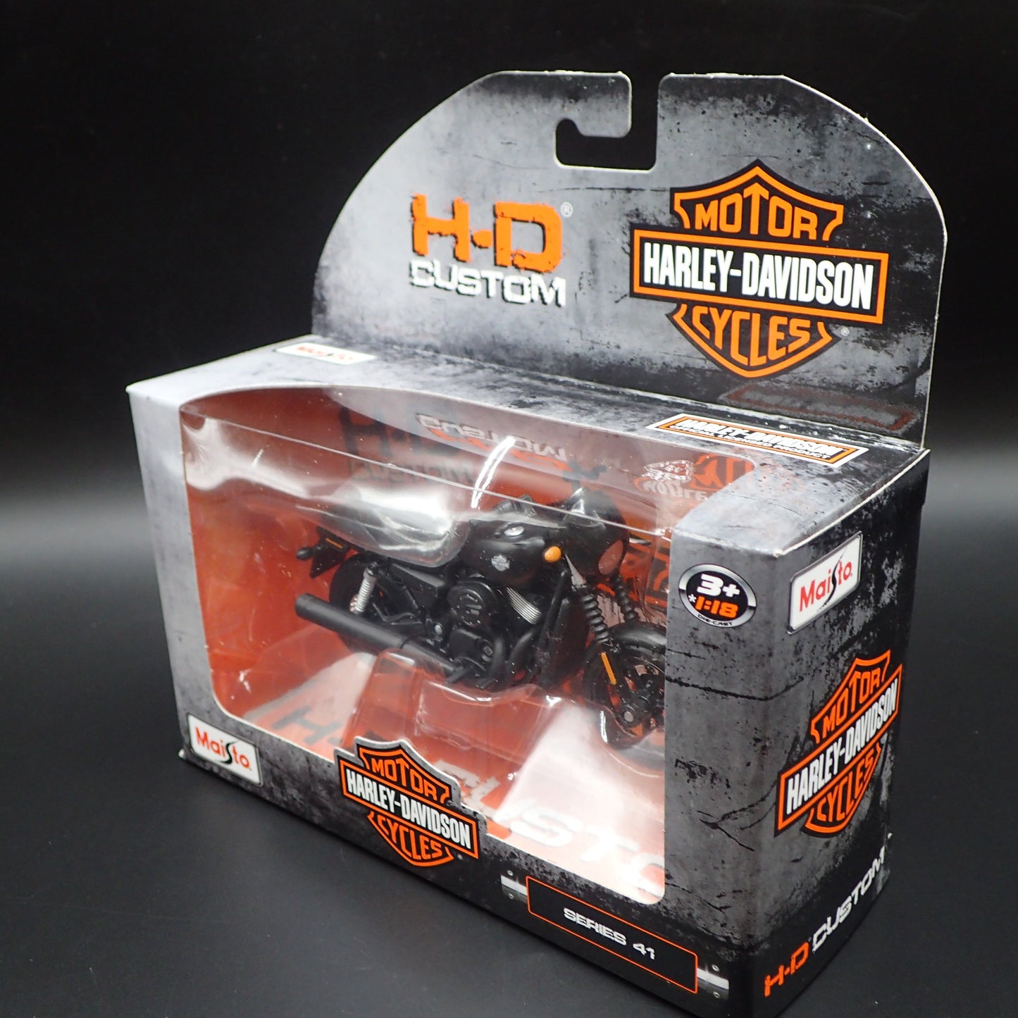 2015 15 STREET 750 HARLEY DAVIDSON MOTORCYCLE MAISTO SERIES 41 1/18 MODEL BIKE