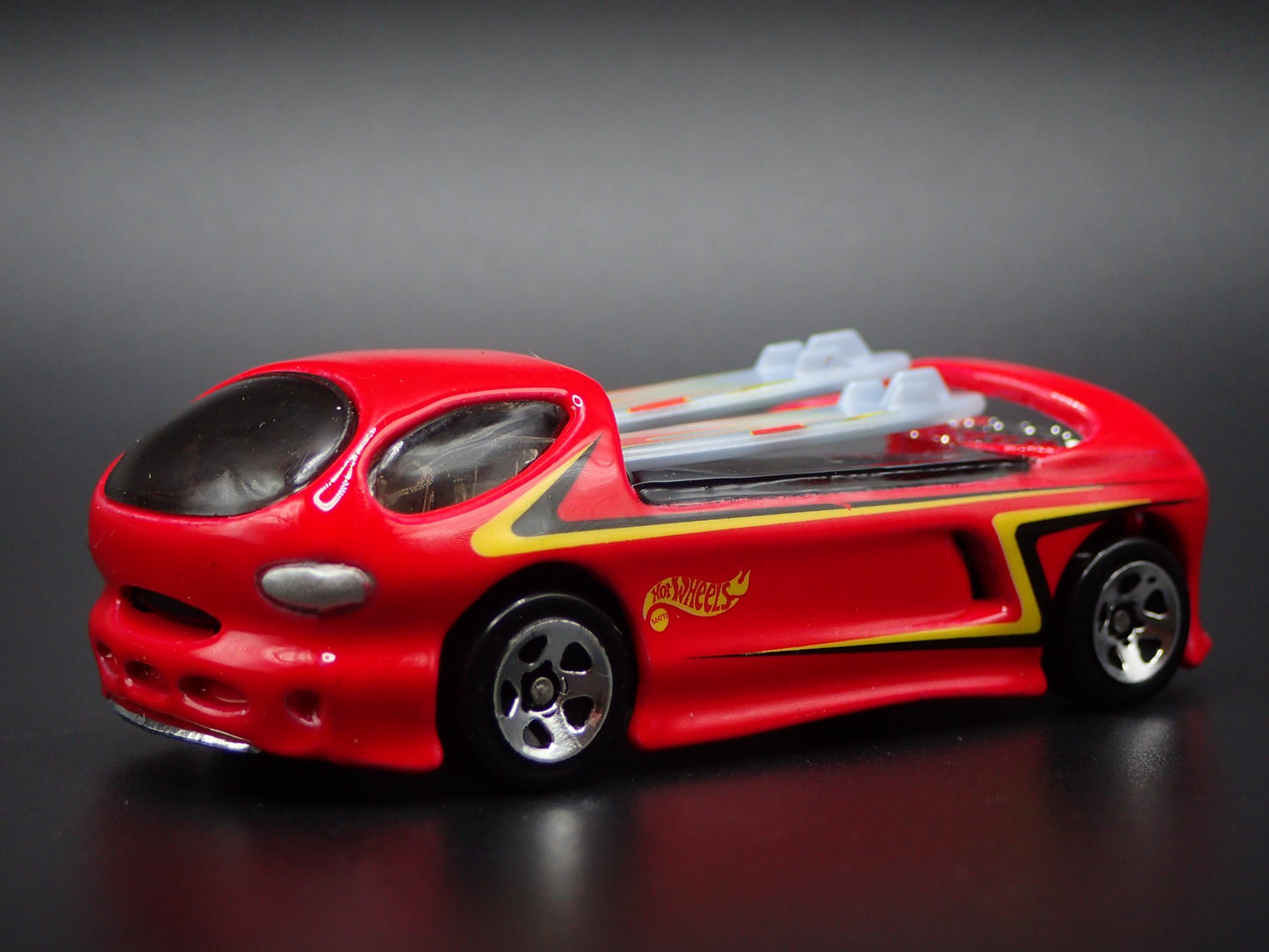 HOT WHEELS DEORA II CUSTOM PICKUP TRUCK 1/64 SCALE COLLECTIBLE DIECAST MODEL CAR