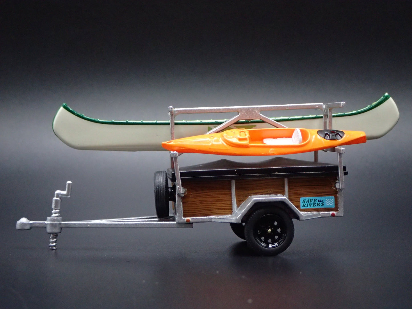 CANOE AND KAYAK TRAILER HITCH 1:64 SCALE DIORAMA COLLECTIBLE DIECAST MODEL BOAT