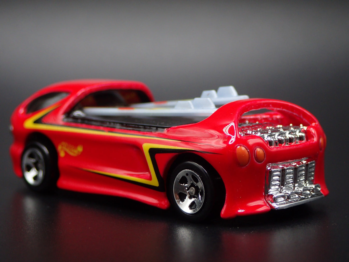 HOT WHEELS DEORA II CUSTOM PICKUP TRUCK 1/64 SCALE COLLECTIBLE DIECAST MODEL CAR