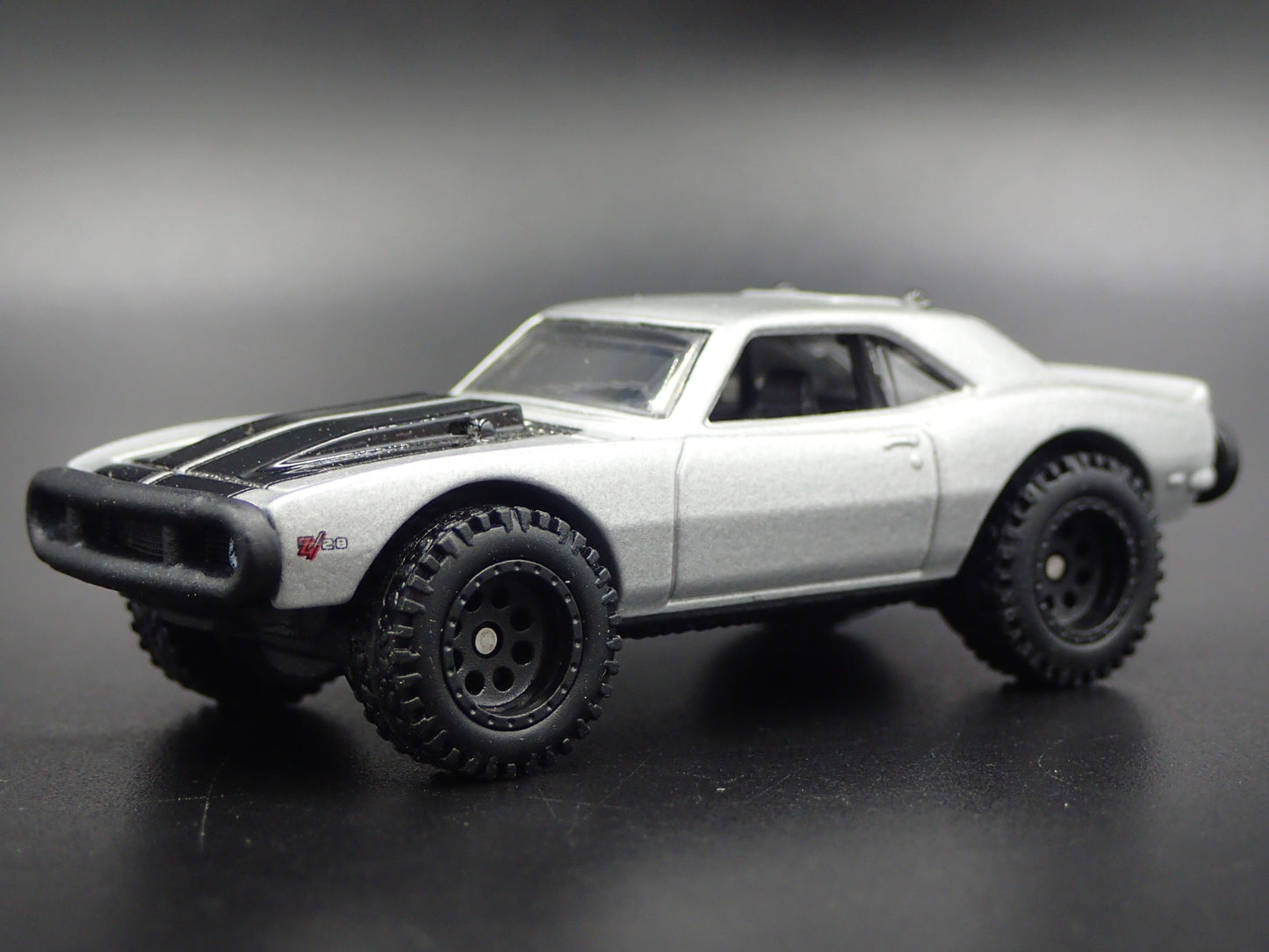 1967 67 CHEVY CHEVROLET CAMARO OFF ROAD 4X4 1:64 SCALE DIORAMA DIECAST MODEL CAR