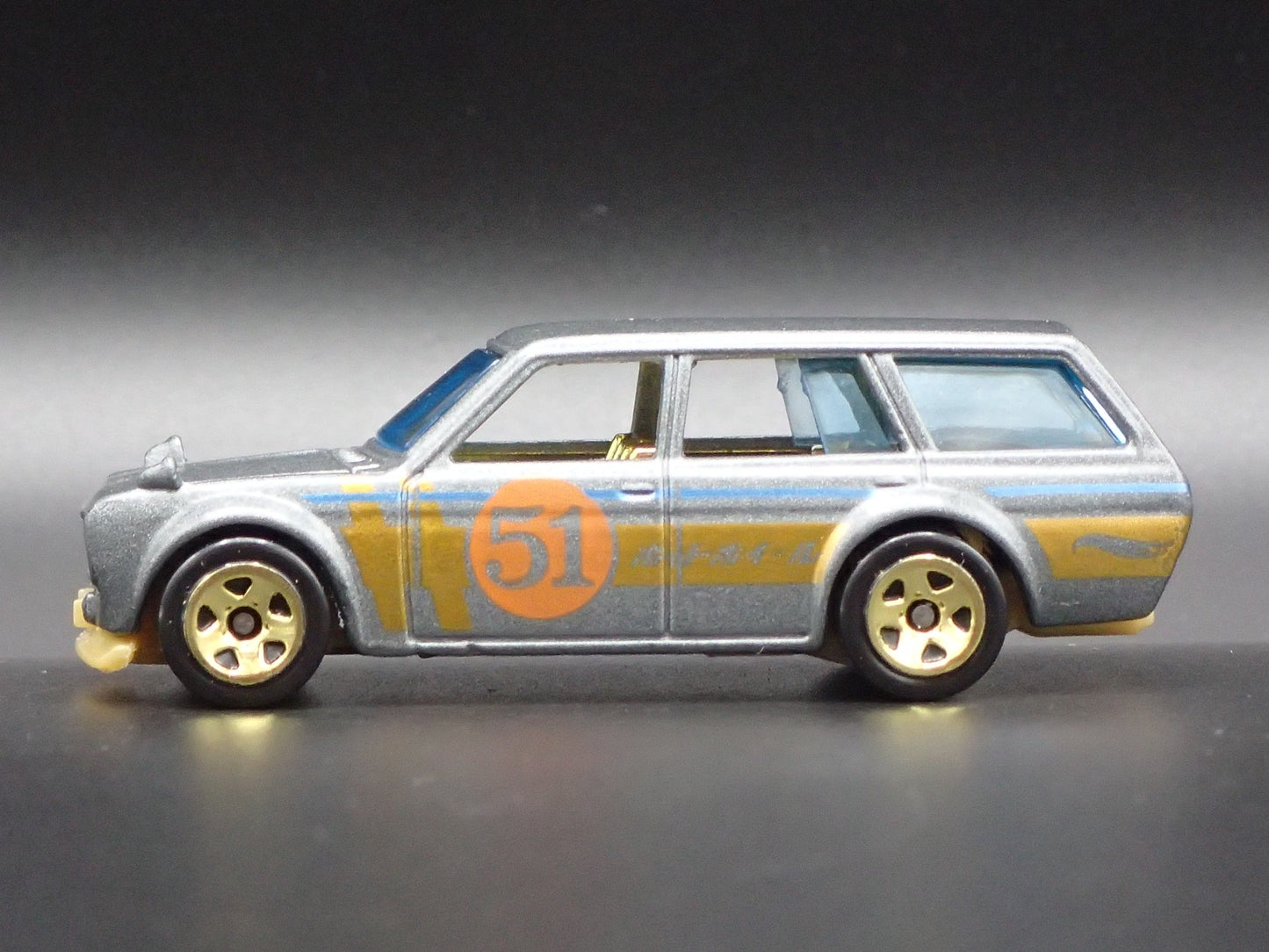 1968-1973 DATSUN 510 STATION WAGON GRAY 1:64 SCALE COLLECTIBLE DIECAST MODEL CAR