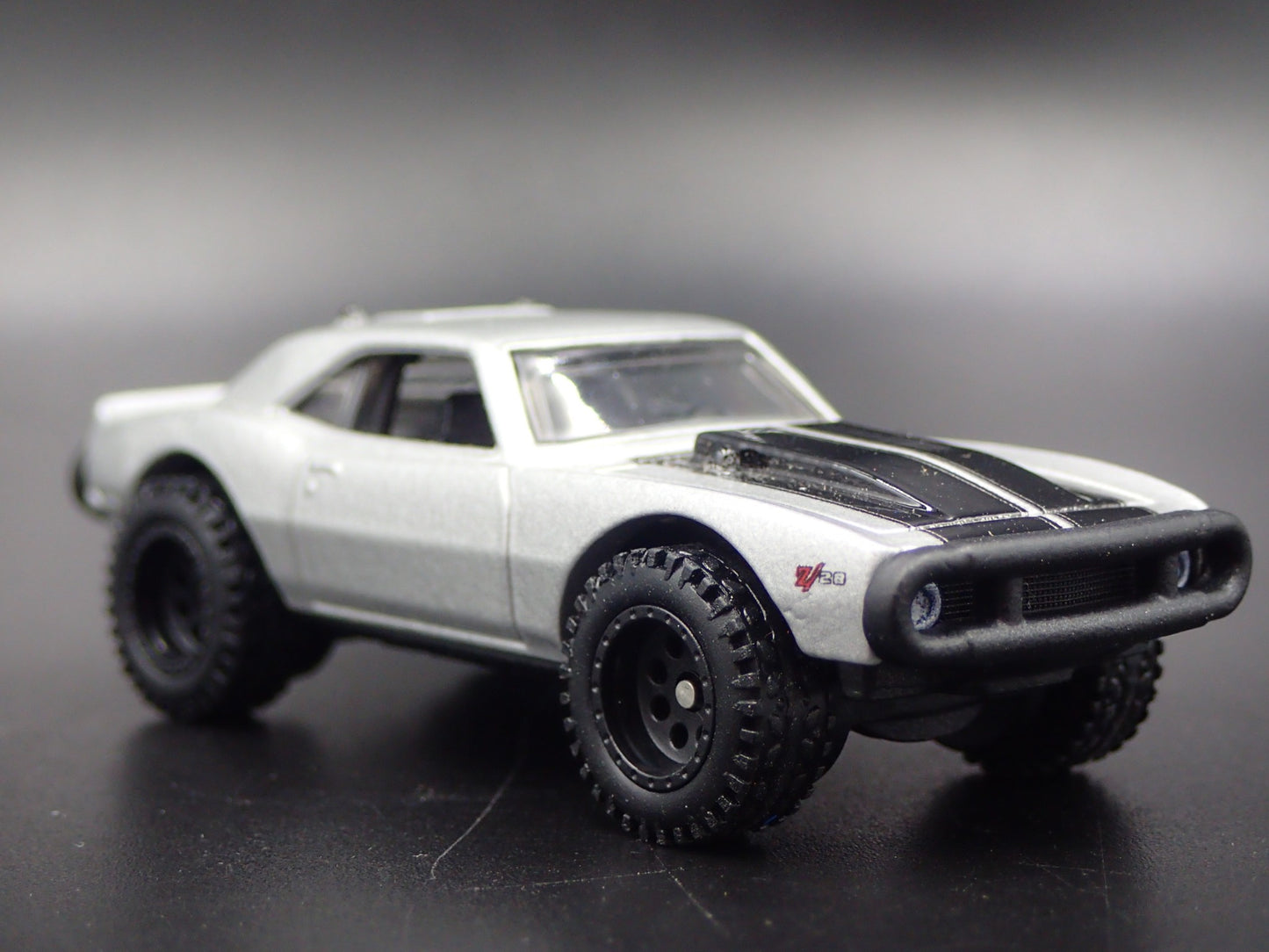 1967 67 CHEVY CHEVROLET CAMARO OFF ROAD 4X4 1:64 SCALE DIORAMA DIECAST MODEL CAR