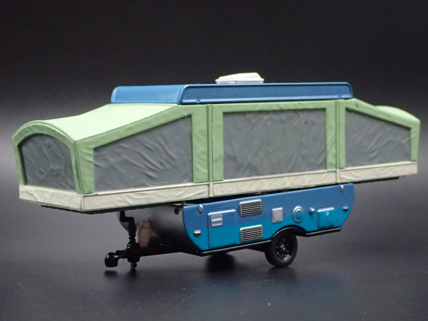 POP-UP CAMPER TRAILER DETAILED INTERIOR 1:64 SCALE DIORAMA DIECAST MODEL CAR