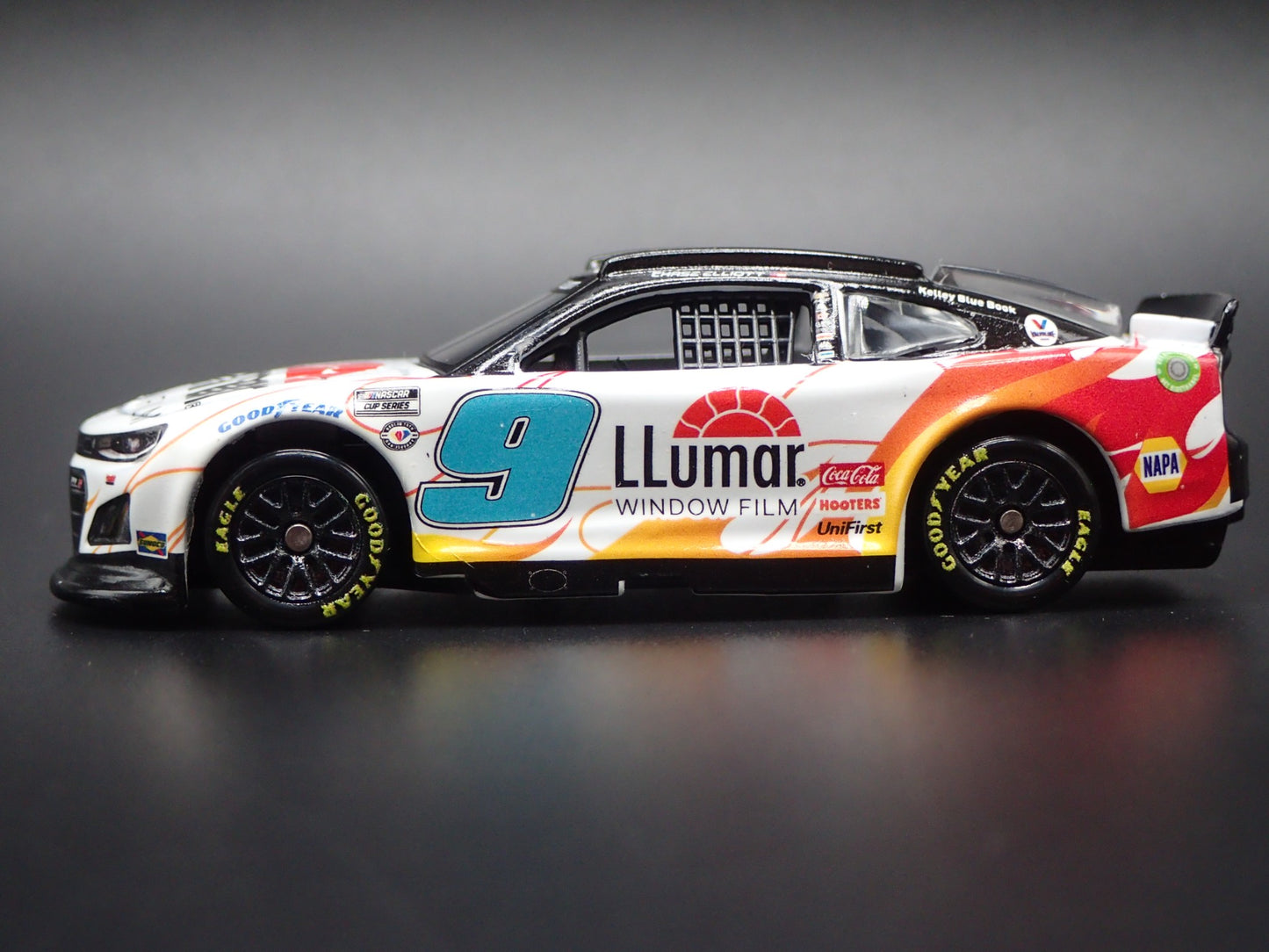 2023 23 CHEVY CAMARO ZL1 #9 CHASE ELLIOTT LLUMAR NASCAR 1:64 SCALE DIECAST CAR