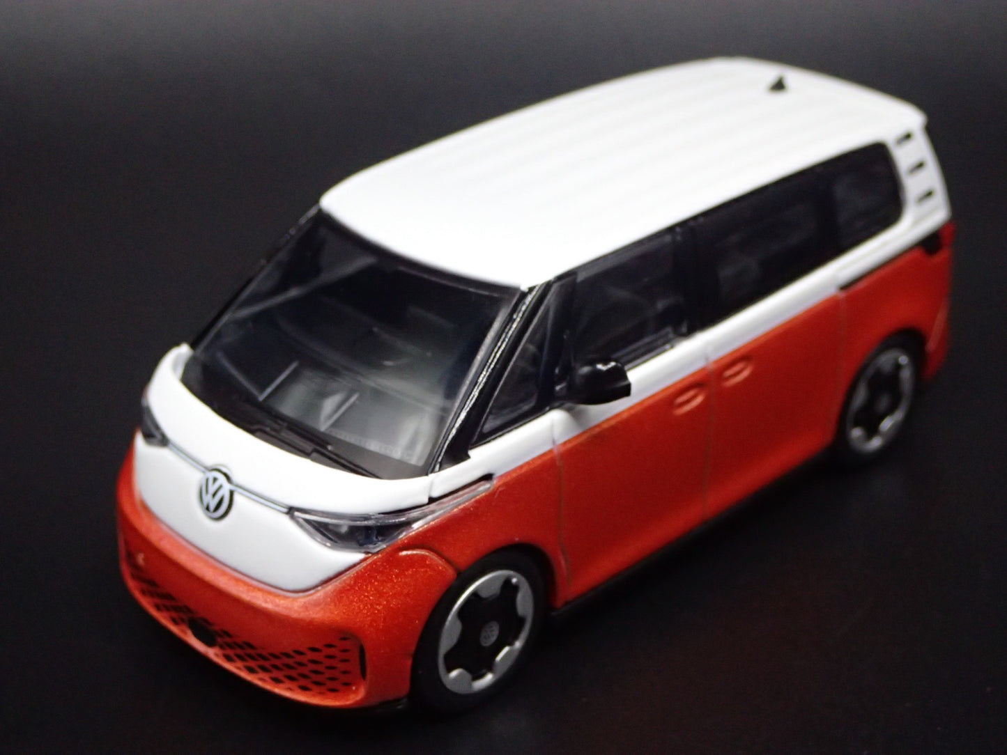 2025 2026 VW VOLKSWAGEN ID BUZZ ELECTRIC CAR ORANGE 1:64 SCALE DIECAST MODEL CAR