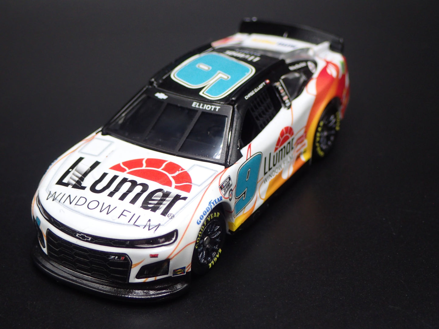 2023 23 CHEVY CAMARO ZL1 #9 CHASE ELLIOTT LLUMAR NASCAR 1:64 SCALE DIECAST CAR