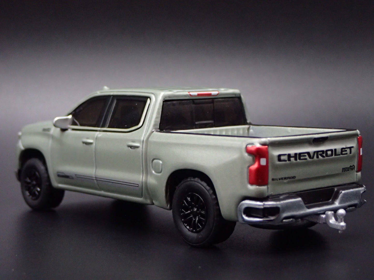 2019-2025 CHEVY SILVERADO PICKUP TRUCK HIGH COUNTRY 1:64 SCALE DIECAST MODEL CAR
