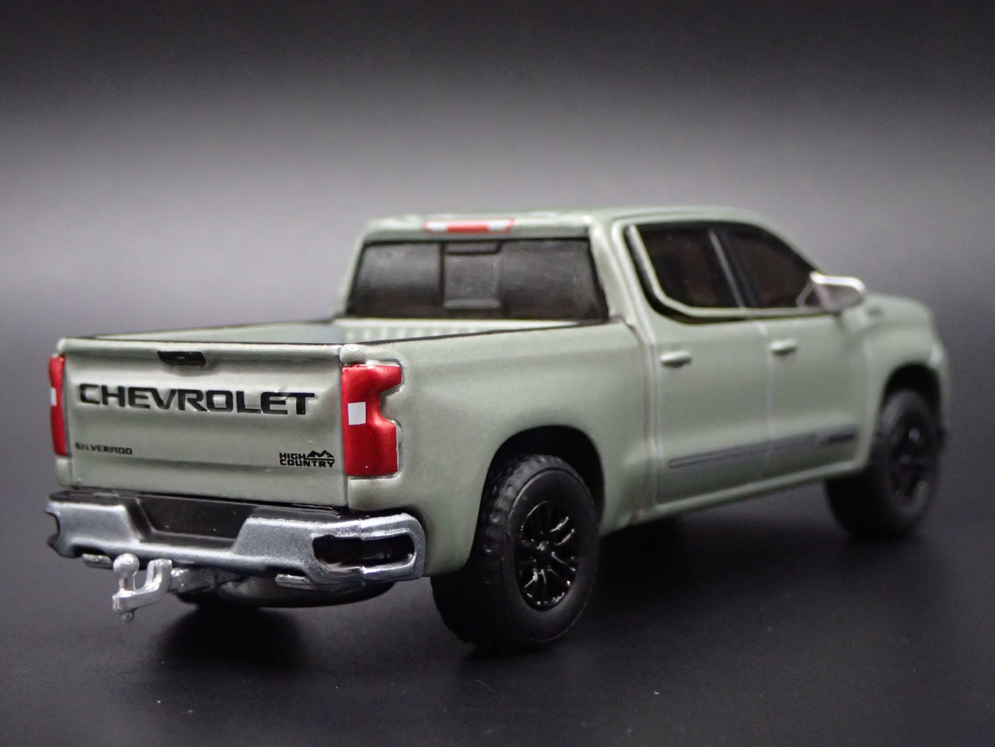 2019-2025 CHEVY SILVERADO PICKUP TRUCK HIGH COUNTRY 1:64 SCALE DIECAST MODEL CAR
