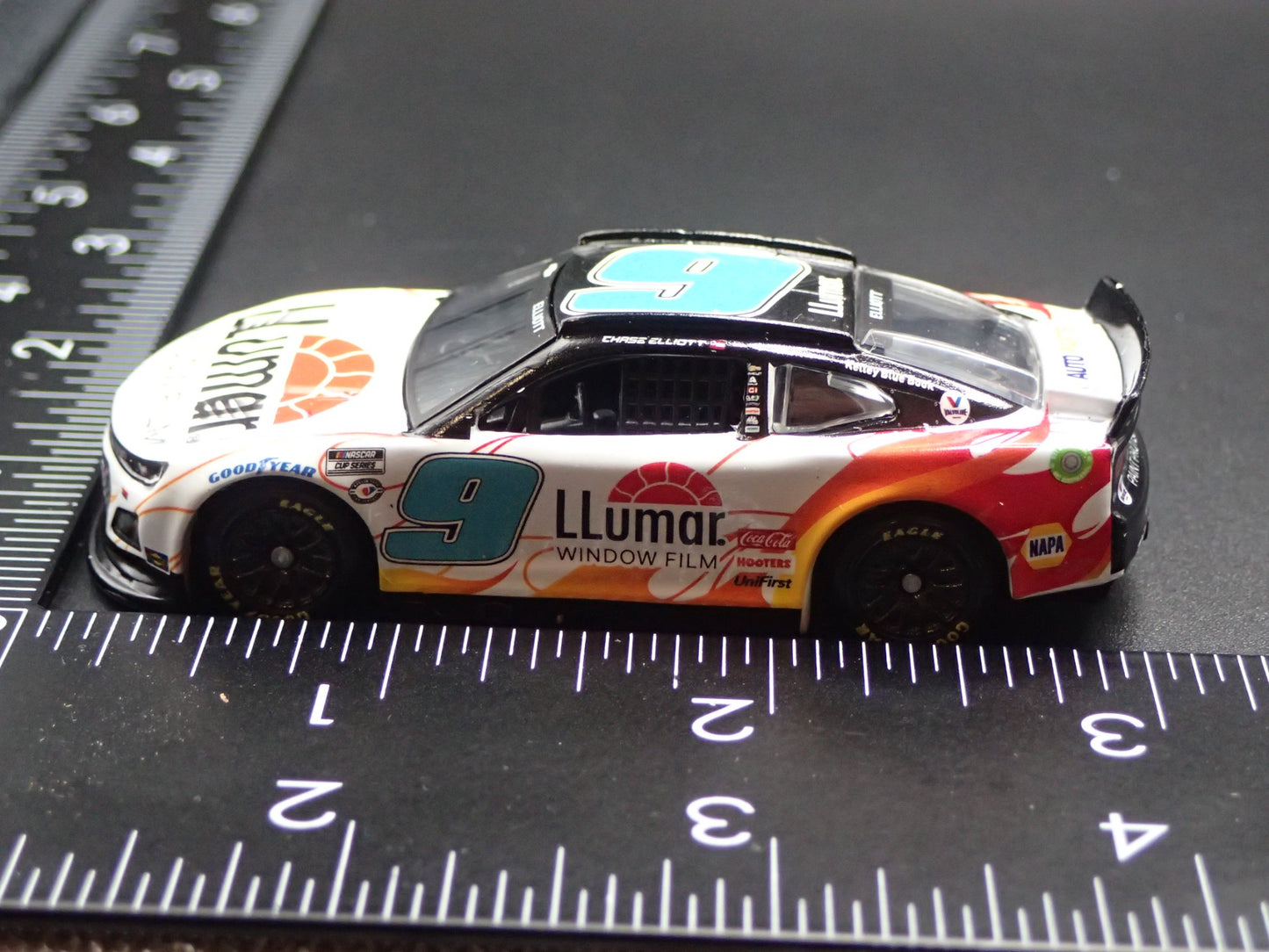 2023 23 CHEVY CAMARO ZL1 #9 CHASE ELLIOTT LLUMAR NASCAR 1:64 SCALE DIECAST CAR
