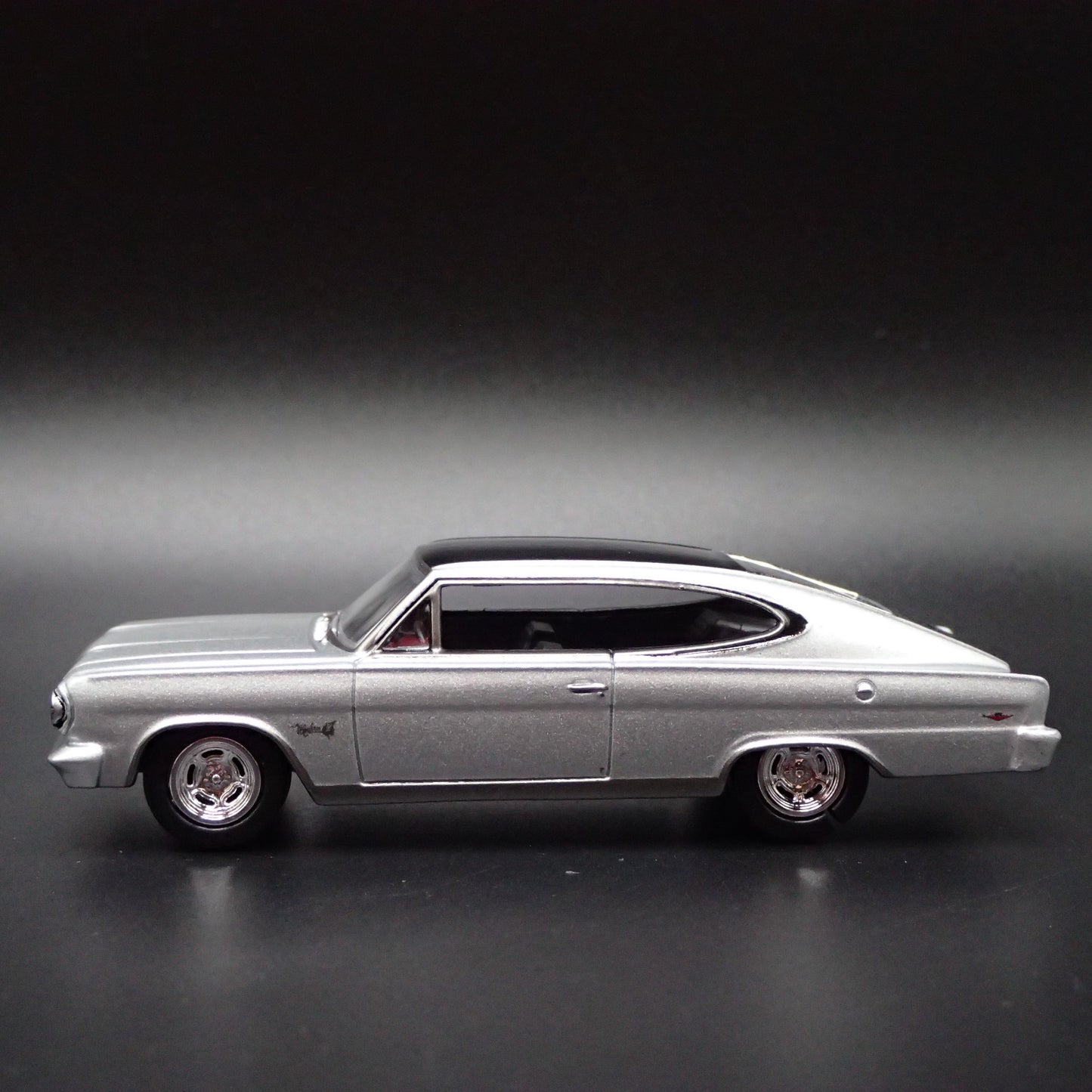 1965 65 AMC RAMBLER MARLIN RARE 1:64 SCALE COLLECTIBLE DIORAMA DIECAST MODEL CAR
