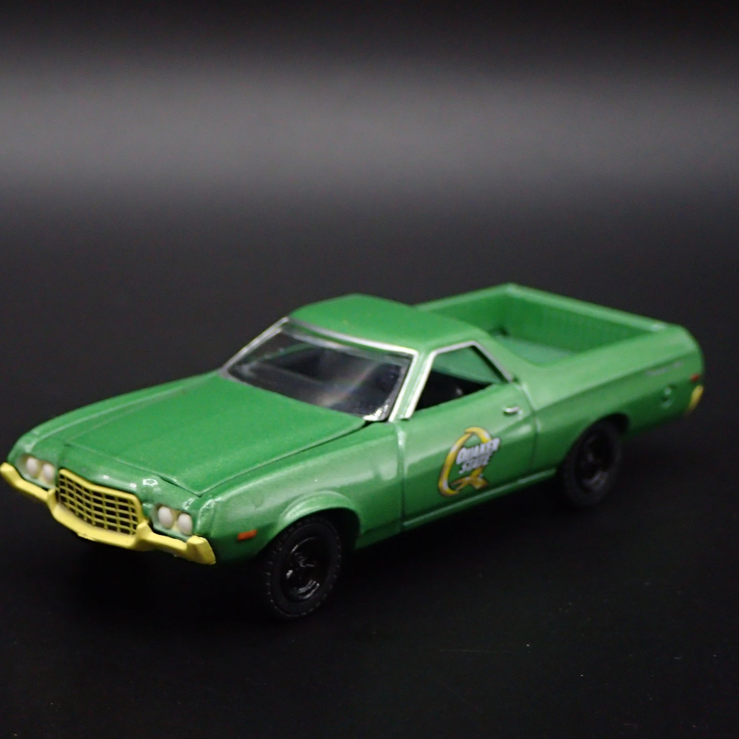 1972 72 FORD RANCHERO 500 PICKUP TRUCK QUAKER STATE 1:64 SCALE DIECAST MODEL CAR