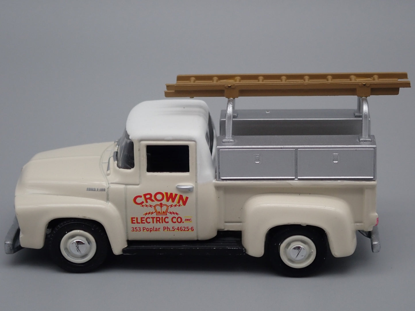 1954 54 FORD PICKUP TRUCK CROWN ELECTRIC ELVIS PRESLEY 1/64 DIECAST MODEL CAR