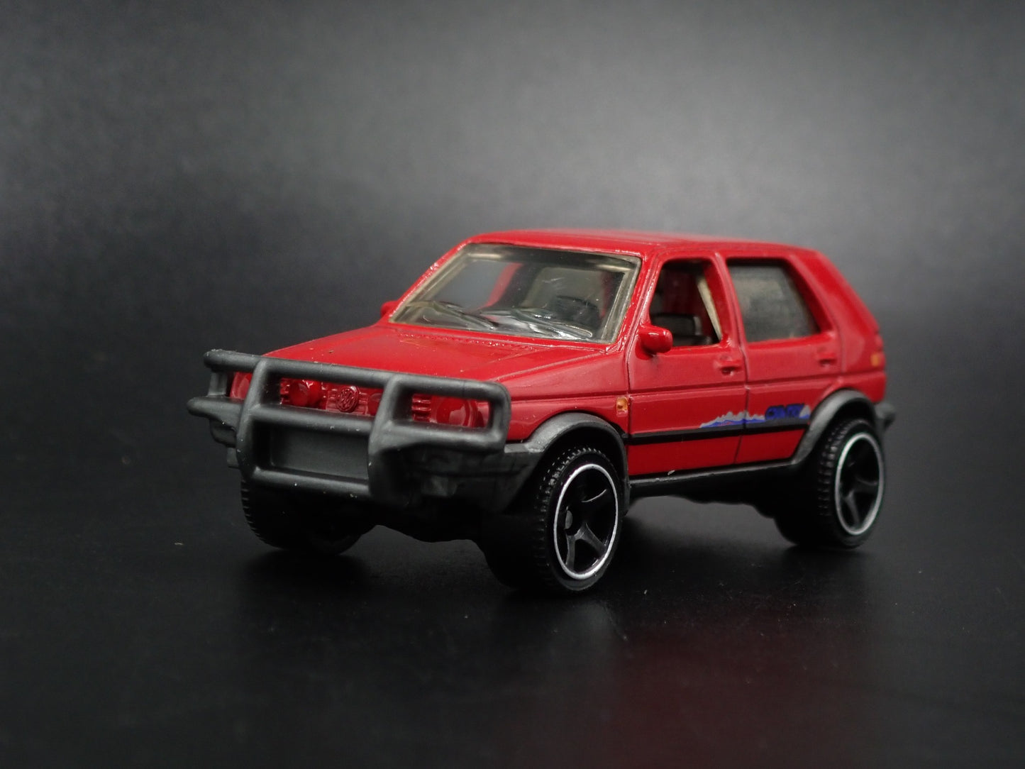 1990 90 VW VOLKSWAGEN GOLF COUNTRY MK2 RED 1:64 SCALE DIORAMA DIECAST MODEL CAR
