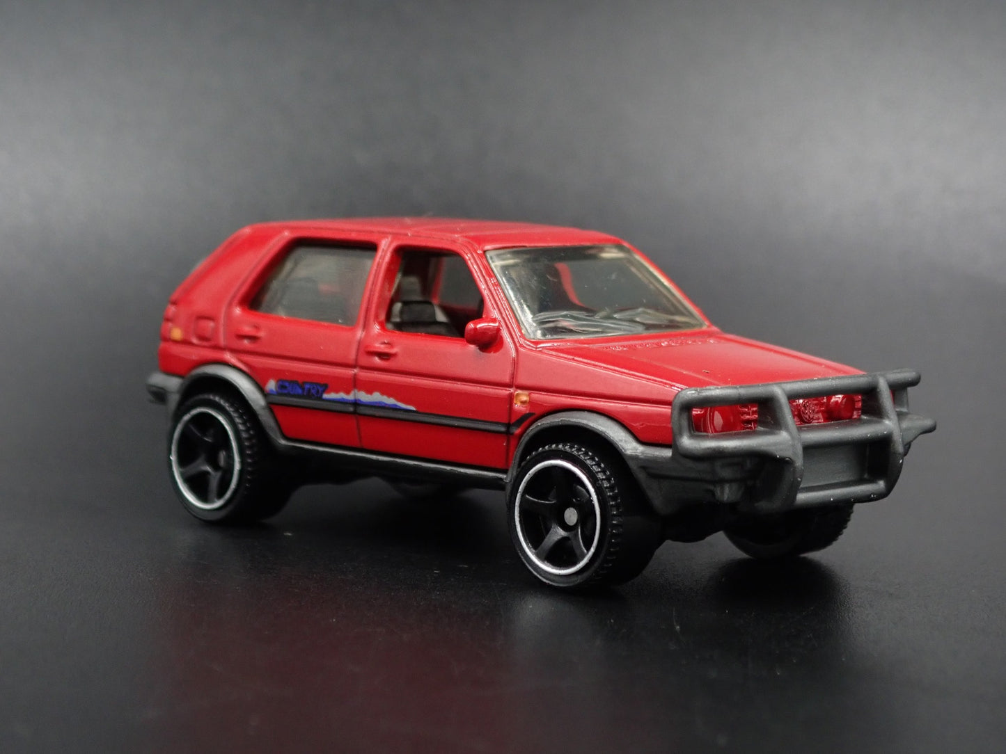 1990 90 VW VOLKSWAGEN GOLF COUNTRY MK2 RED 1:64 SCALE DIORAMA DIECAST MODEL CAR