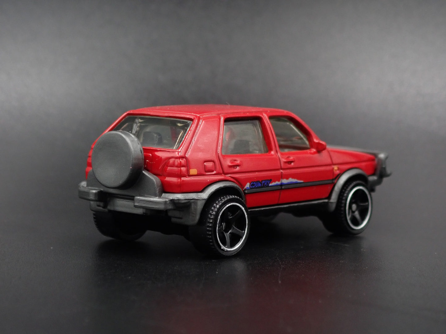 1990 90 VW VOLKSWAGEN GOLF COUNTRY MK2 RED 1:64 SCALE DIORAMA DIECAST MODEL CAR