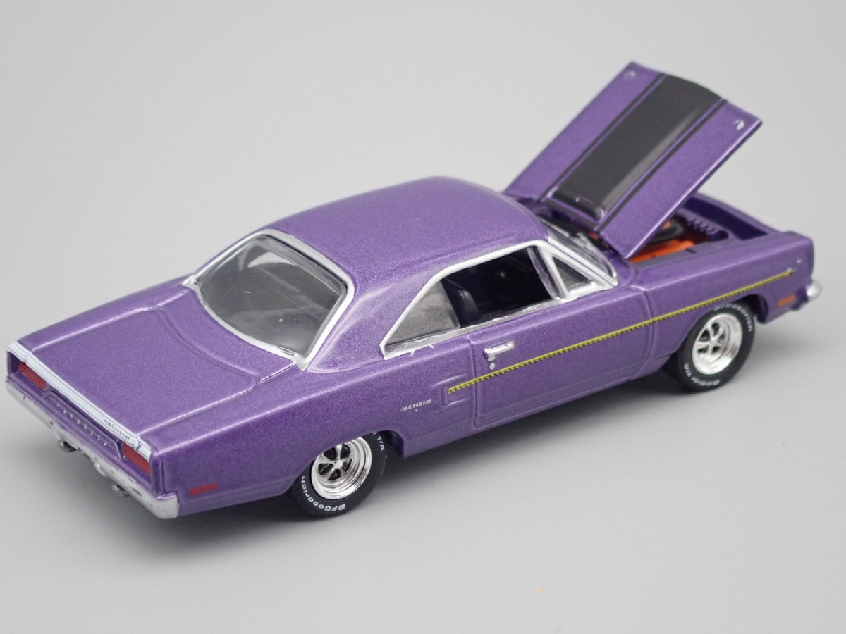 1970 PLYMOUTH ROAD RUNNER RARE 1:64 SCALE LIMITED COLLECTIBLE DIECAST MODEL CAR-Burning Rubber Toy Company