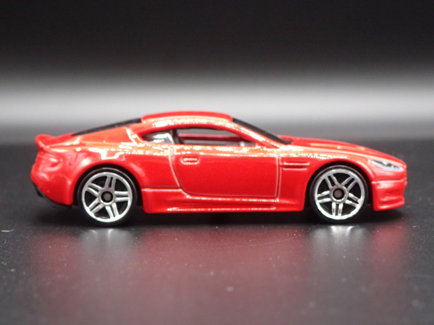 2008-2012 ASTON MARTIN DBS RED 1/64 SCALE COLLECTIBLE DIORAMA DIECAST MODEL CAR