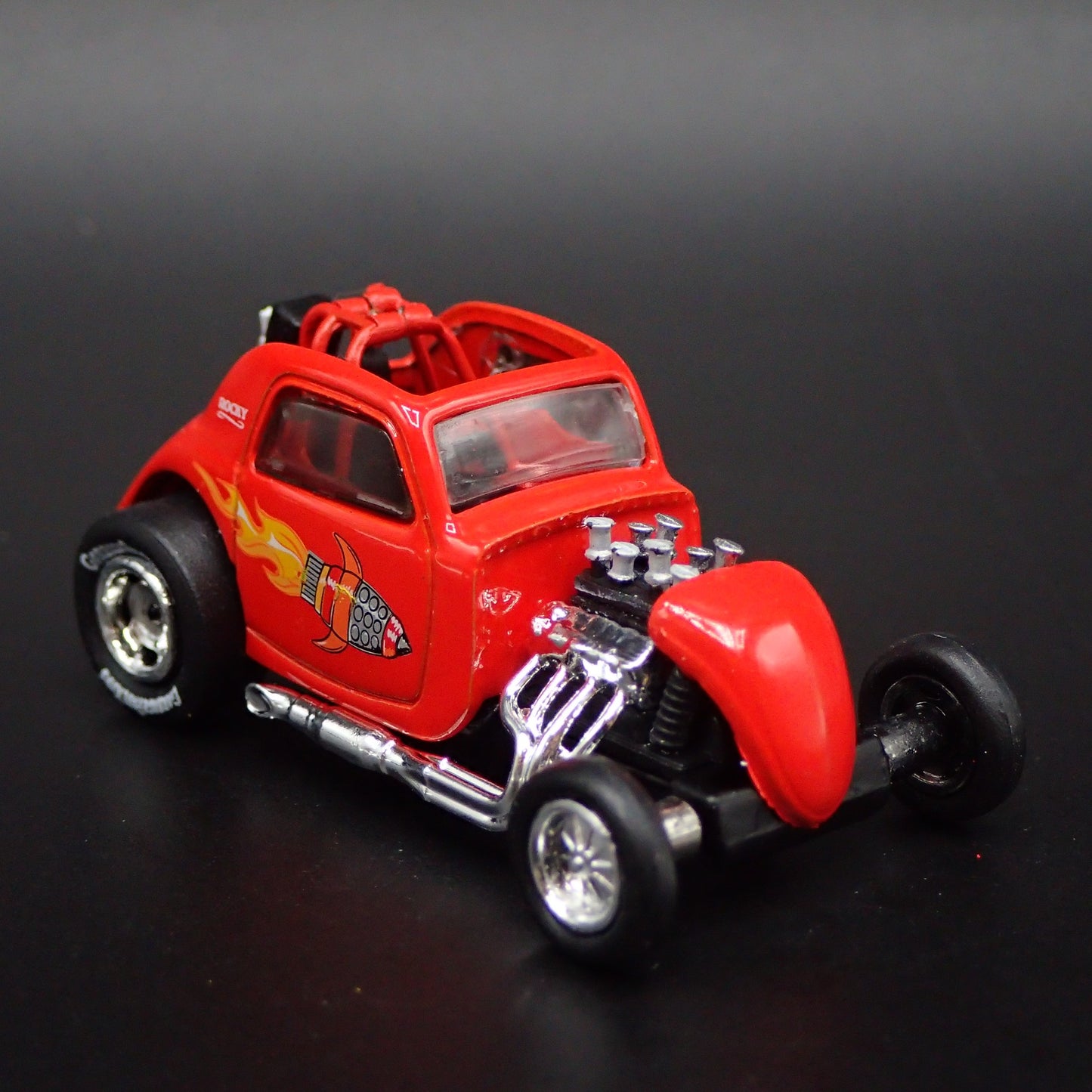 TOPO FUEL ALTERED NHRA GARBAGE PAIL KIDS 1/64 SCALE DIORAMA DIECAST MODEL CAR