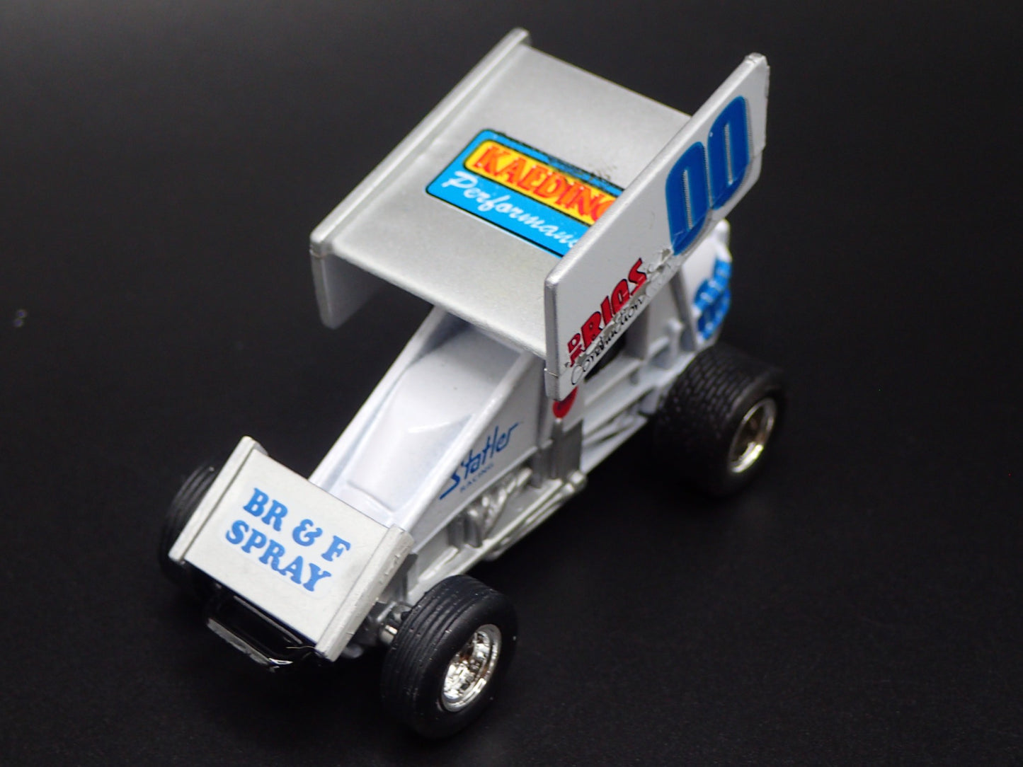 SPRINT CAR #00 JASN STATLER DF RIOS WHITE 1:64 SCALE DIORAMA DIECAST MODEL CAR