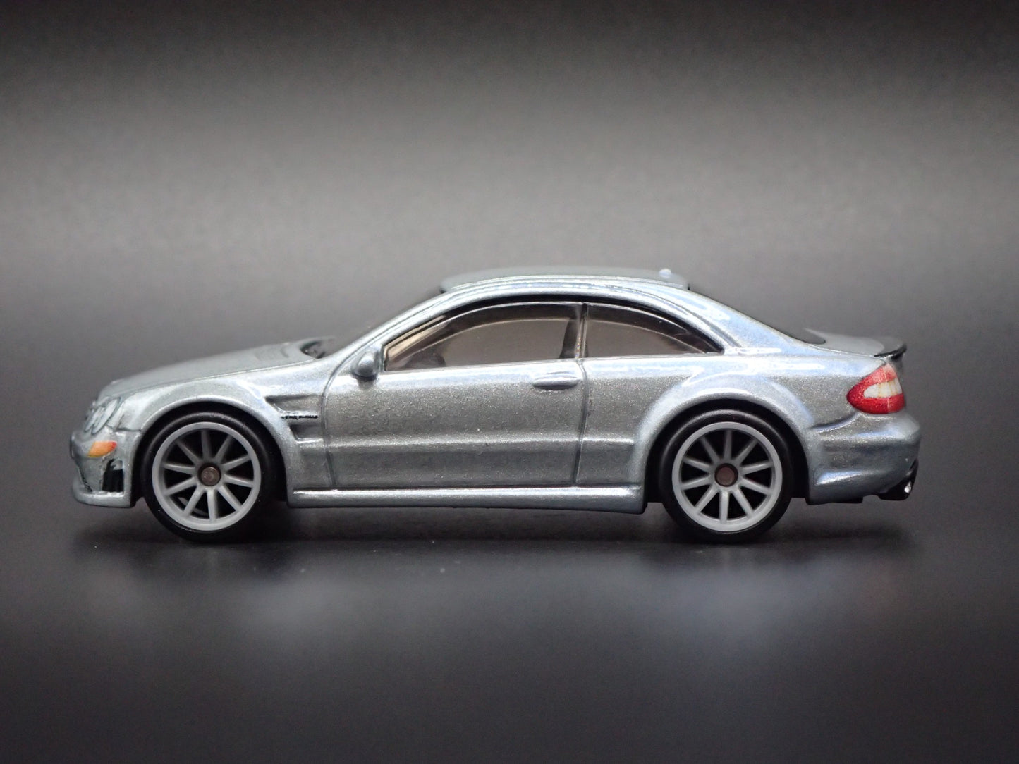 2007-2009 MERCEDES-BENZ CLK 63 AMG BLACK SERIES 1:64 SCALE DIECAST MODEL CAR