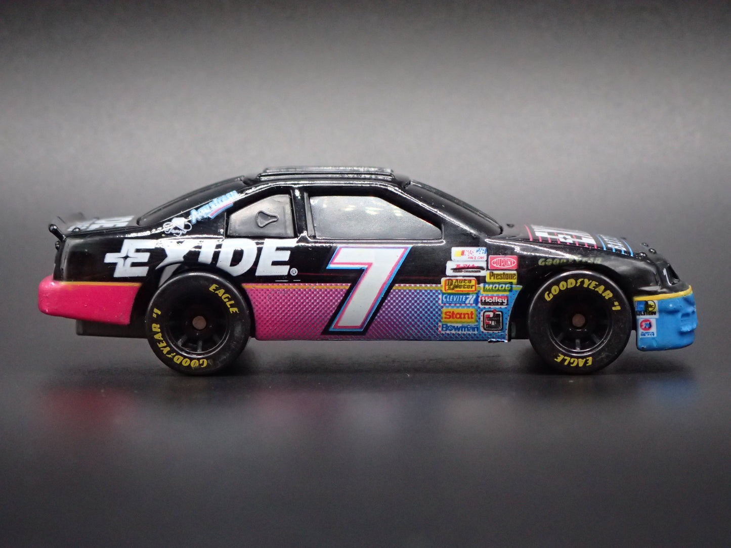 1995 95 FORD THUNDERBIRD 7 GEOFF BODINE NASCAR 1:64 SCALE DIECAST MODEL CAR