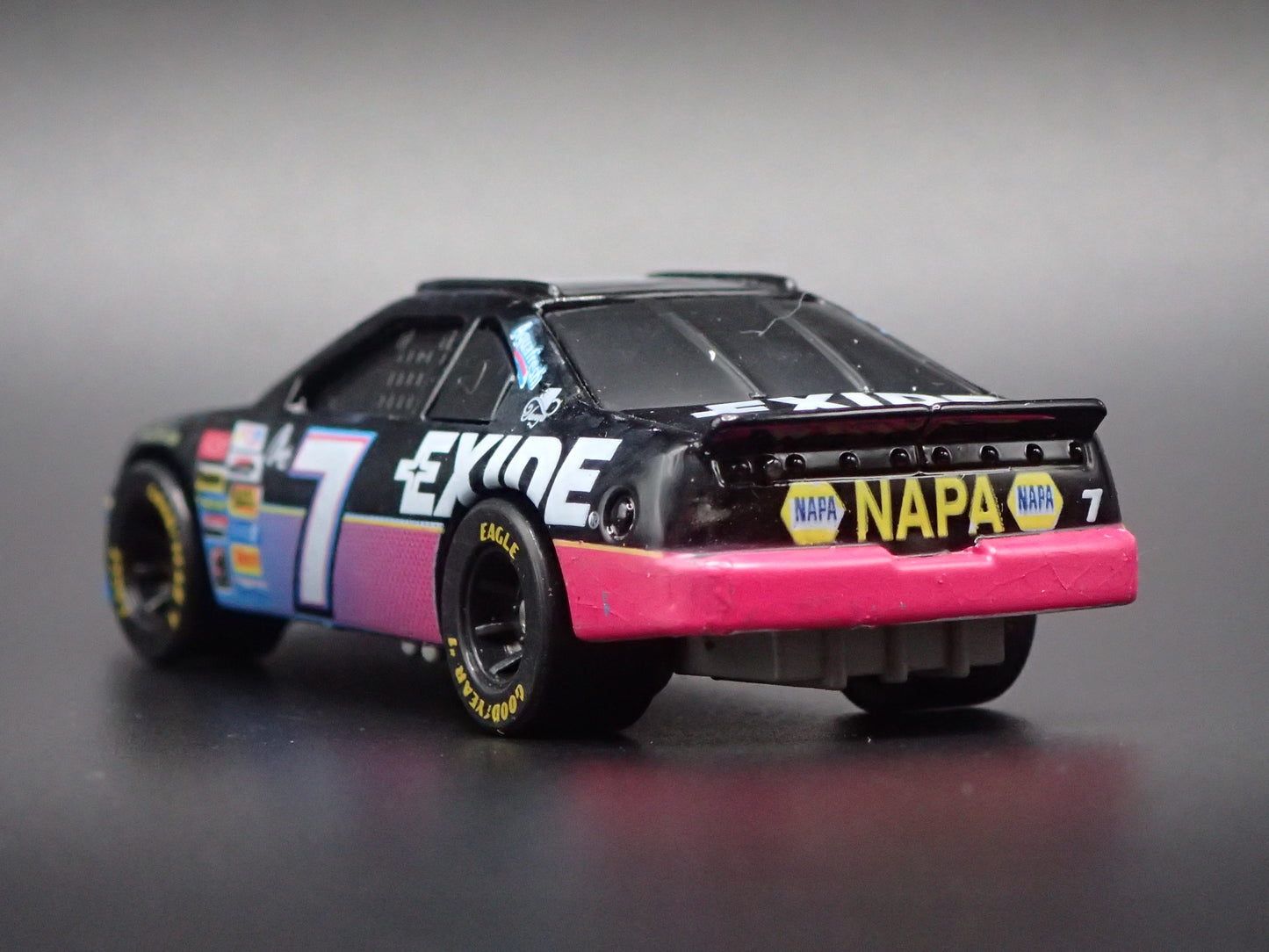 1995 95 FORD THUNDERBIRD 7 GEOFF BODINE NASCAR 1:64 SCALE DIECAST MODEL CAR