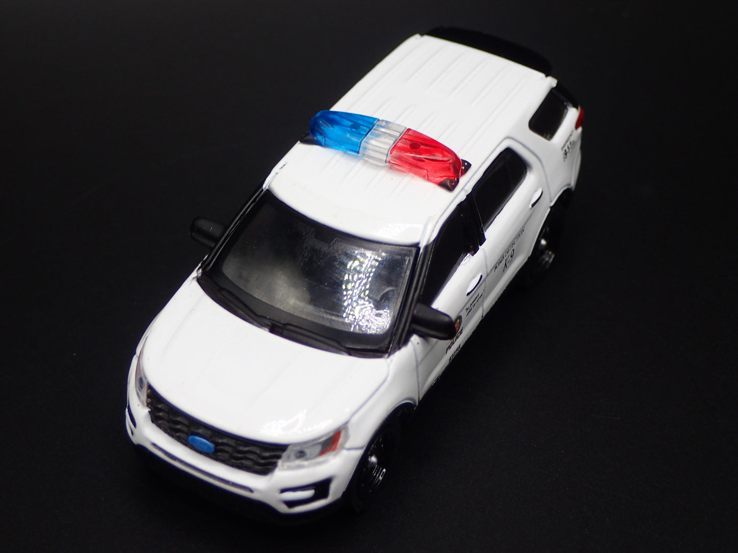 2017 FORD EXPLORER POLICE INTERCEPTOR UTILITY LAPD 1:64 SCALE DIECAST MODEL CAR