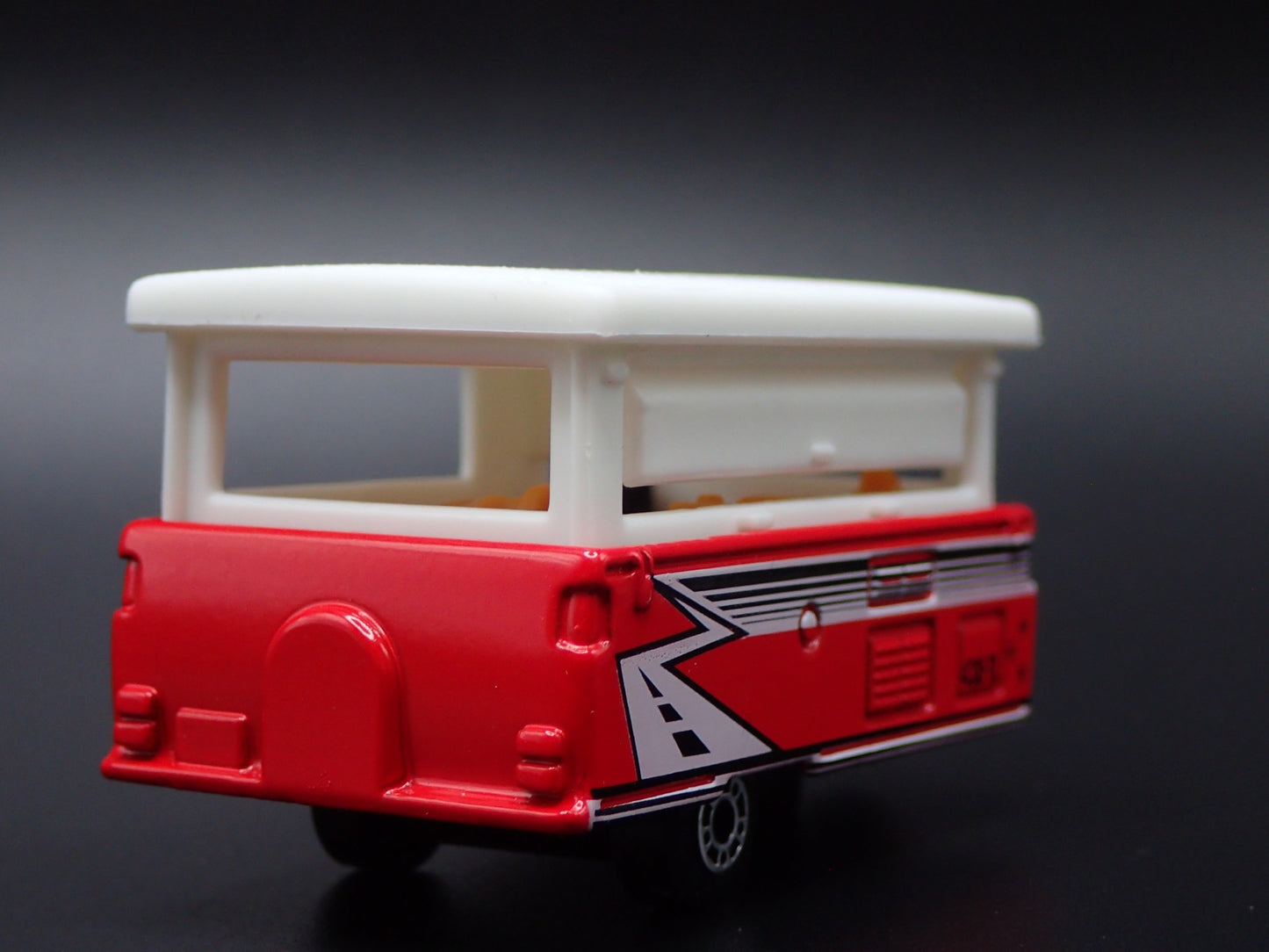 POP-UP CAMPER TRAILER RED RARE 1:64 SCALE COLLECTIBLE DIORAMA DIECAST MODEL CAR